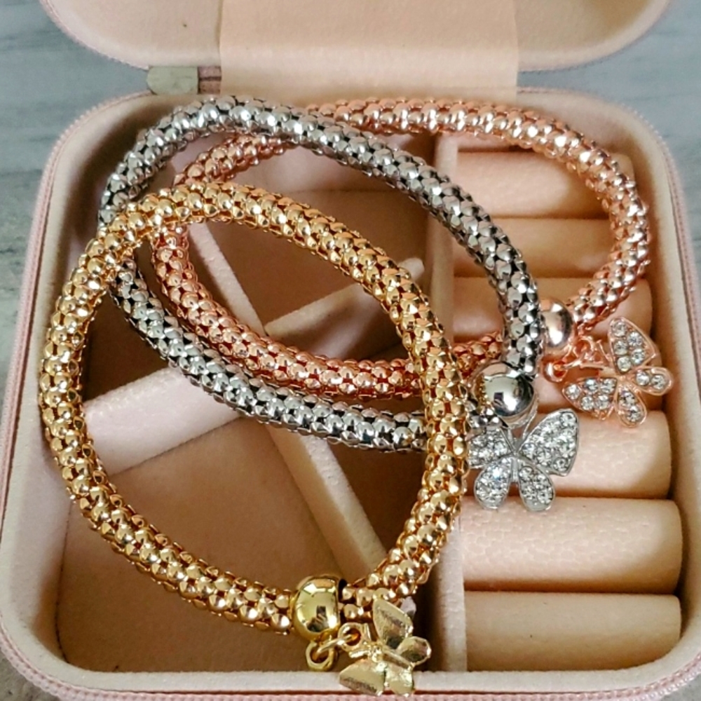 Costume bracelets